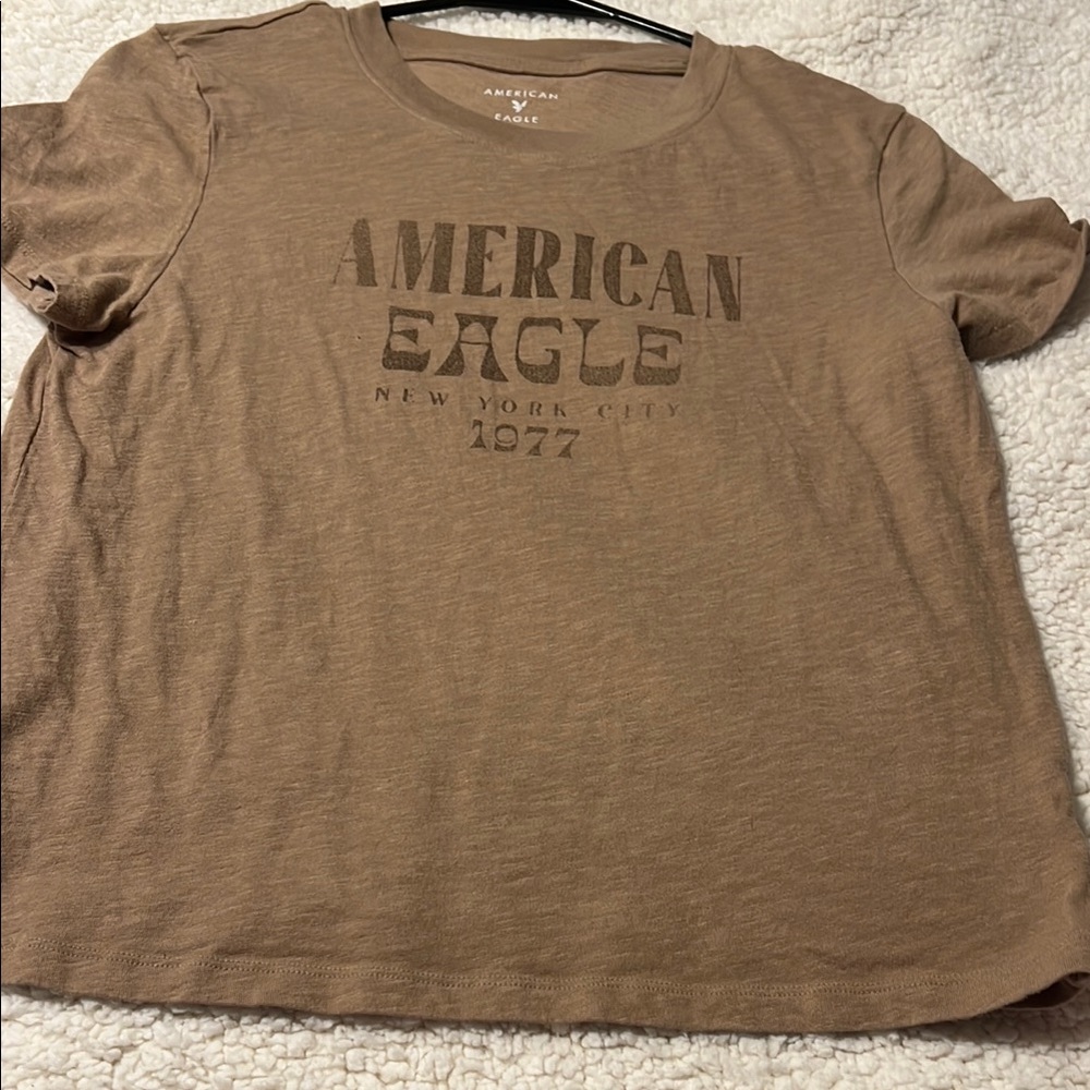 American Eagle Brown T-Shirt